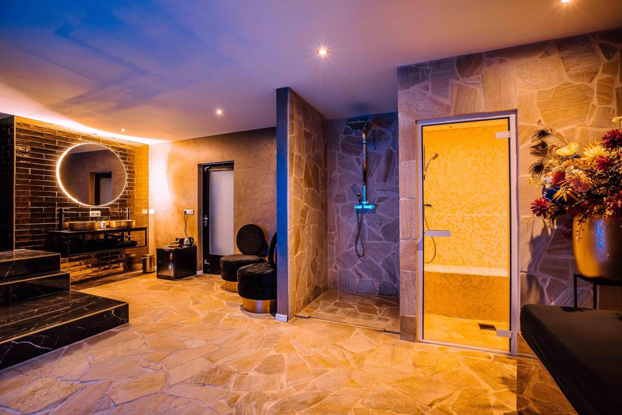 B&B Spa Goud Tilburg Exterior foto